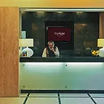 トゥリン レスタウラドーレス ホテル