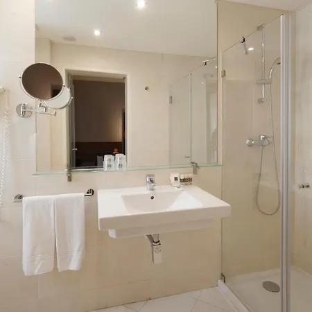 Turim Restauradores 3* Lissabon